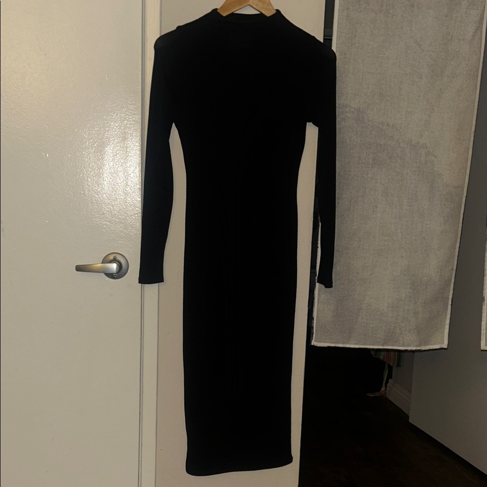 Naked Wardrobe Black Long-Sleeve Midi Dress - Picture 2 of 5